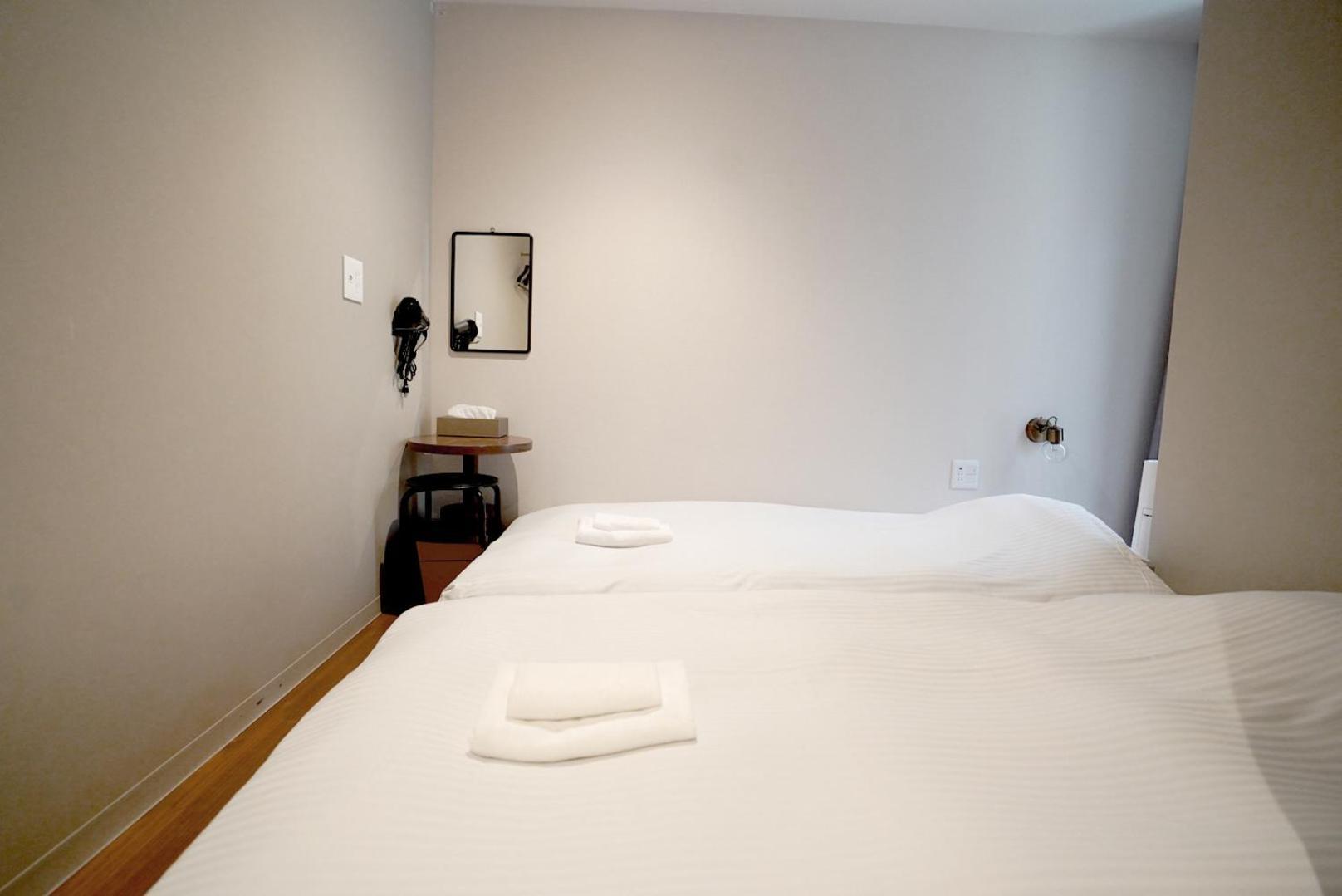 &And Hostel Shinsaibashi East Oszaka Szoba fotó