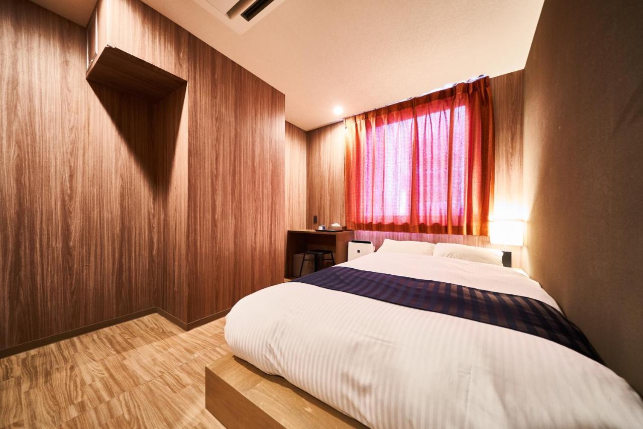 &And Hostel Shinsaibashi East Oszaka Kültér fotó