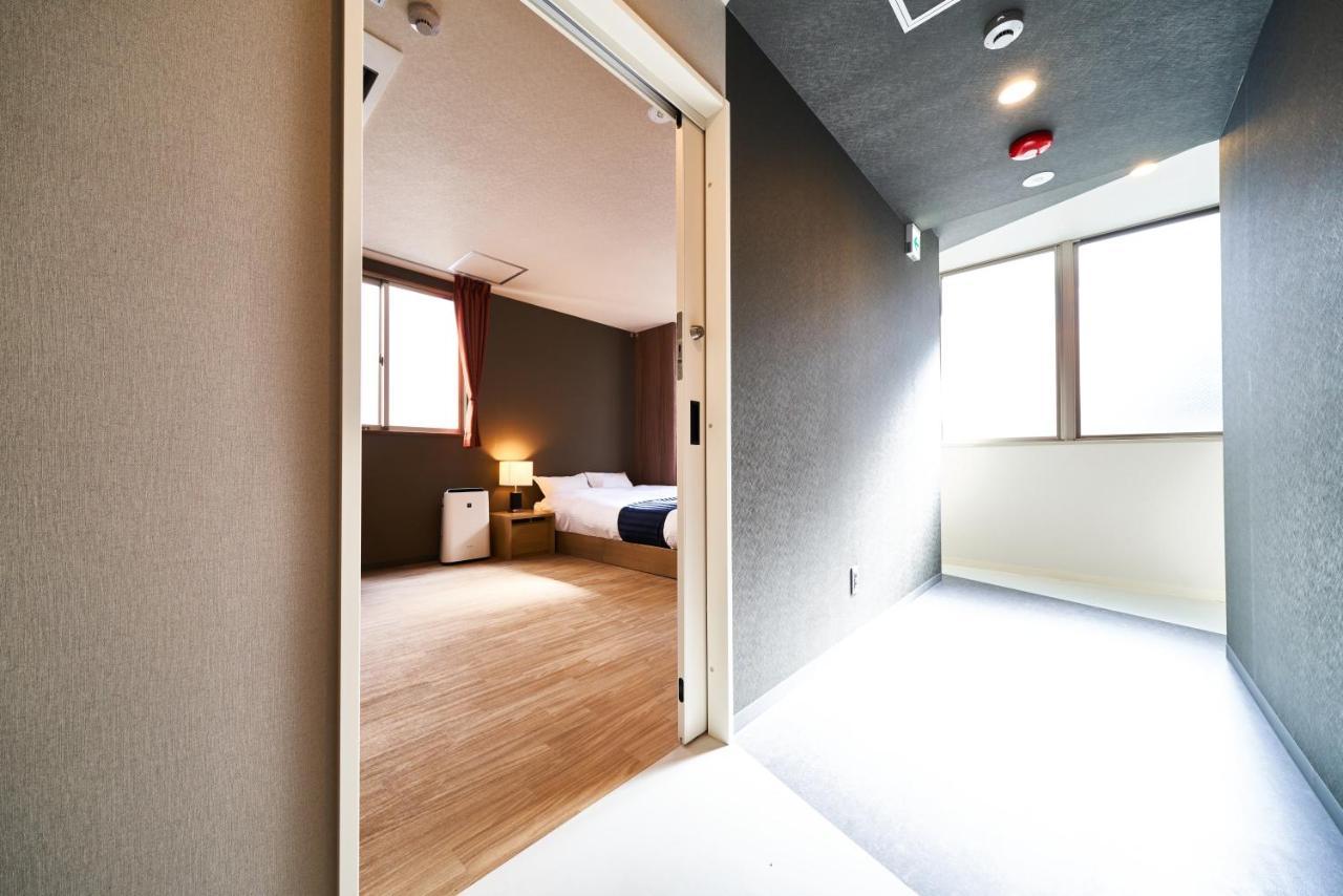 &And Hostel Shinsaibashi East Oszaka Kültér fotó